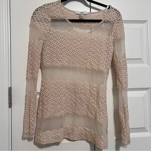 Forever 21 Sheer Lace Blouse in Cream